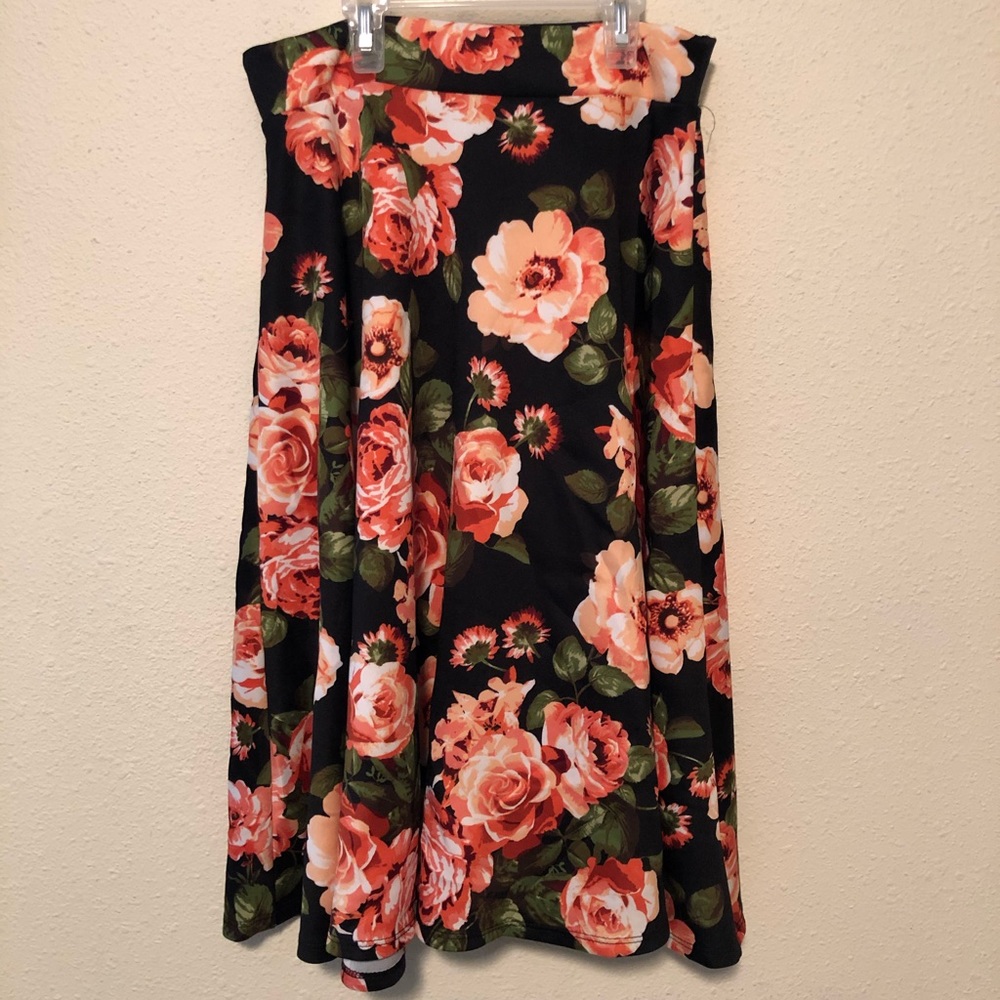 Floral print skirt